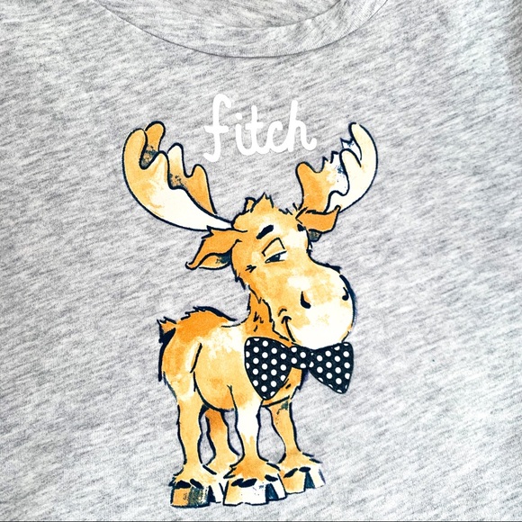 Abercrombie gray moose bow tie tee - Picture 3 of 3